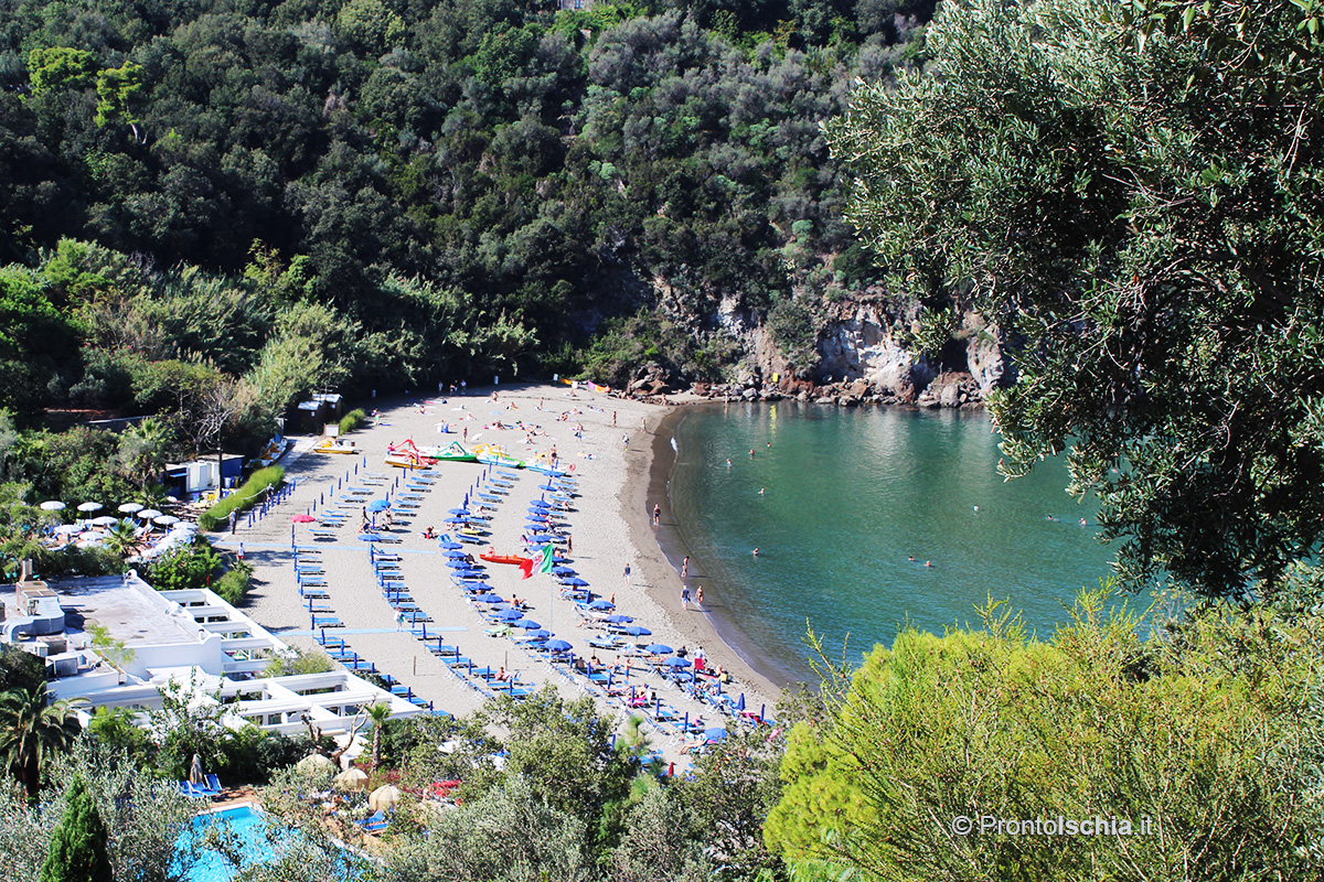 Spiaggia San Montano_Lacco Ameno